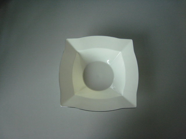 Cram square small bowl with silver rim